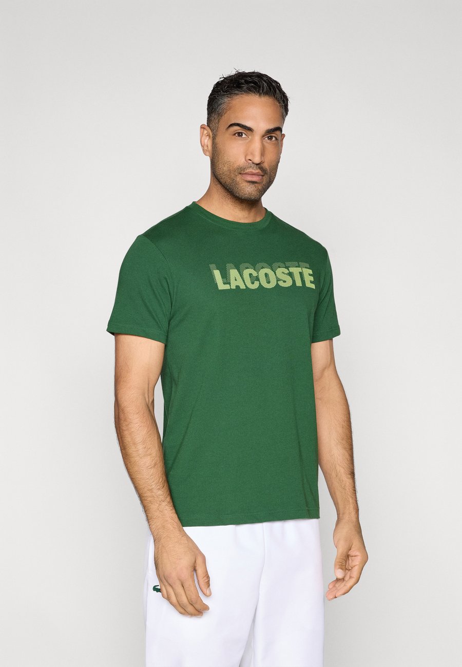 Футболка Lacoste Sport DOUBLE, Green/Birch/Green, Зеленый, Футболка Lacoste Sport DOUBLE, Green/Birch/Green
Футболка Lacoste Sport DOUBLE, Green/Birch/Green, Зеленый, Футболка Lacoste Sport DOUBLE, Green/Birch/Green