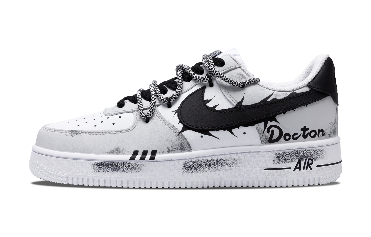 Nike Air Force 1 Night Rider противоскользящие износостойкие низкие скейтбордские кроссовки мужские черно-белые темный ночной рыцарь, цвет Dark Night Knight
Nike Air Force 1 Night Rider противоскользящие износостойкие низкие скейтбордские кроссовки мужские черно-белые темный ночной рыцарь, цвет Dark Night Knight