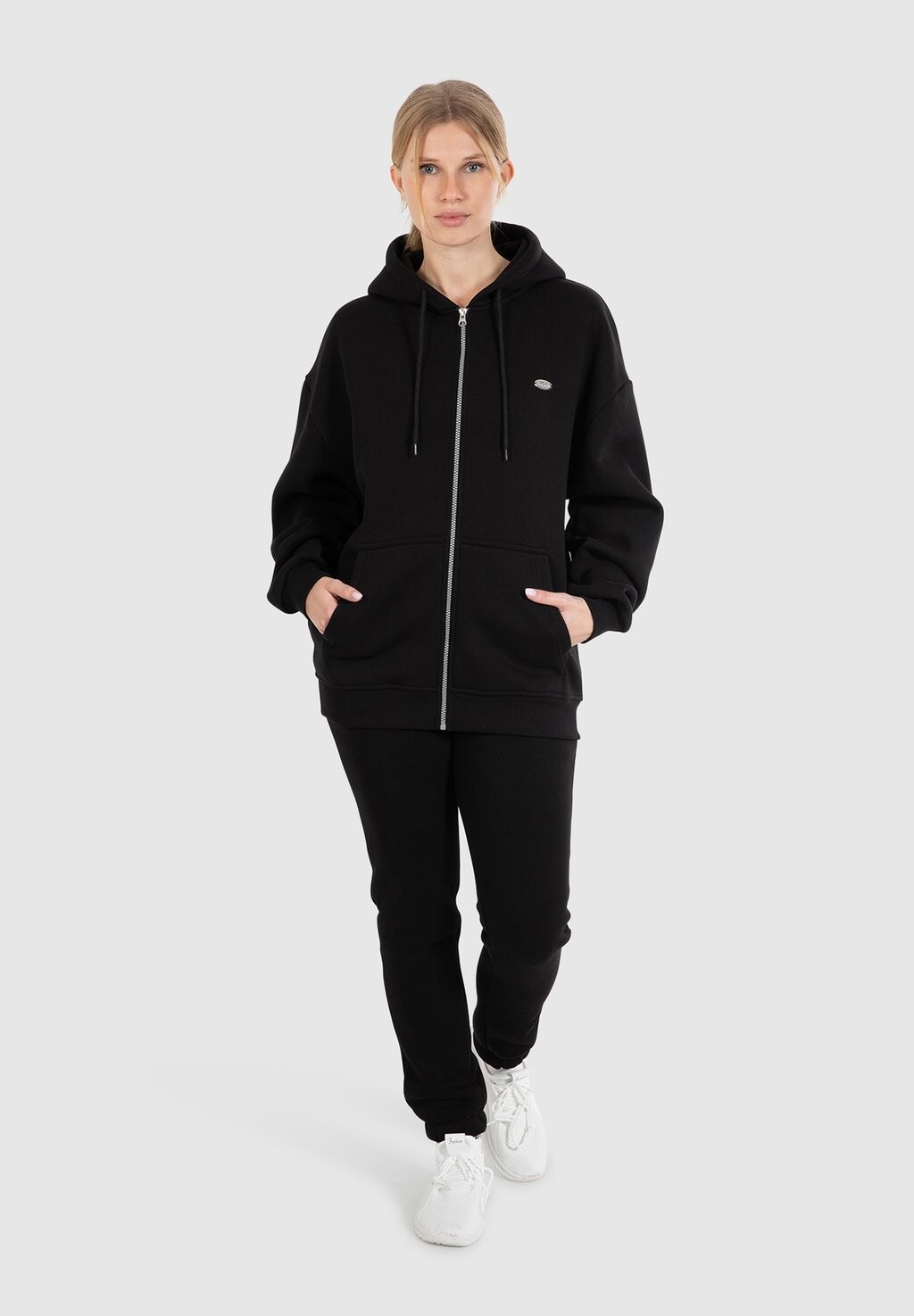 Толстовка на молнии EDA Smilodox, черный
Толстовка на молнии EDA Smilodox, черный