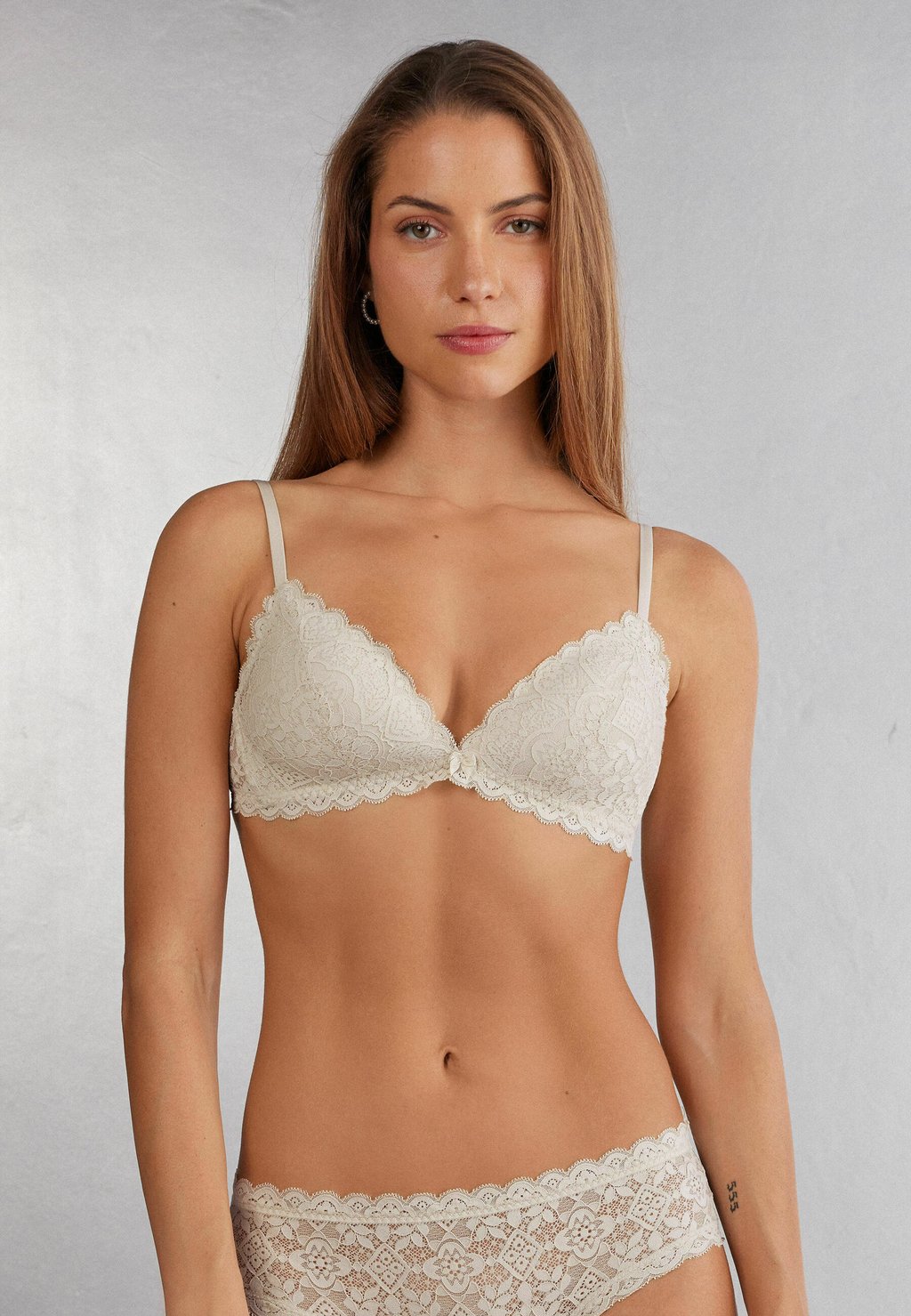 Треугольный бюстгальтер Intimissimi, розовый
Треугольный бюстгальтер Intimissimi, розовый