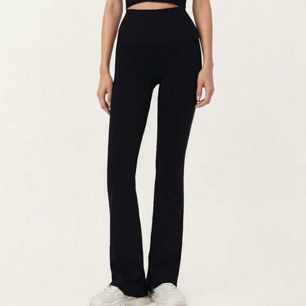 Женские брюки с высокой талией и расклешенным низом из эластичной ткани slim fit Anna-Kaci, Black
Женские брюки с высокой талией и расклешенным низом из эластичной ткани slim fit Anna-Kaci, Black