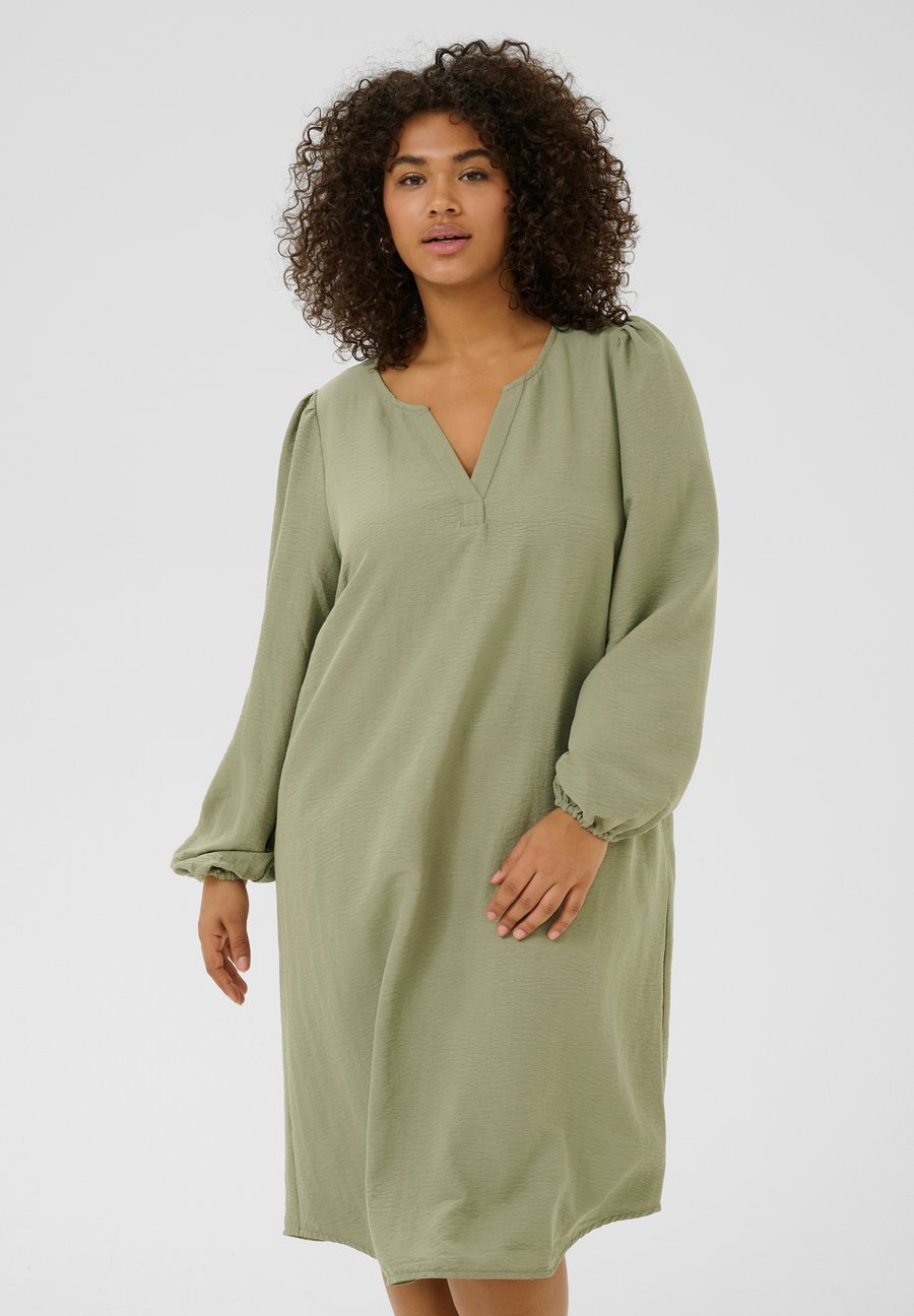 Платье Kaffe Curve KCNIKI, Vetiver Cc/Olive
Платье Kaffe Curve KCNIKI, Vetiver Cc/Olive