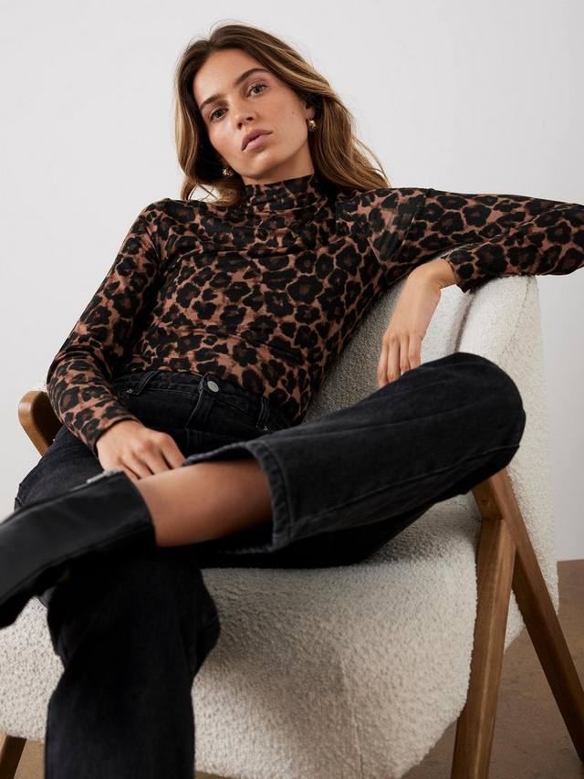 Топ с высоким воротником и принтом Animal Print Mint Velvet, Brown Camel
Топ с высоким воротником и принтом Animal Print Mint Velvet, Brown Camel