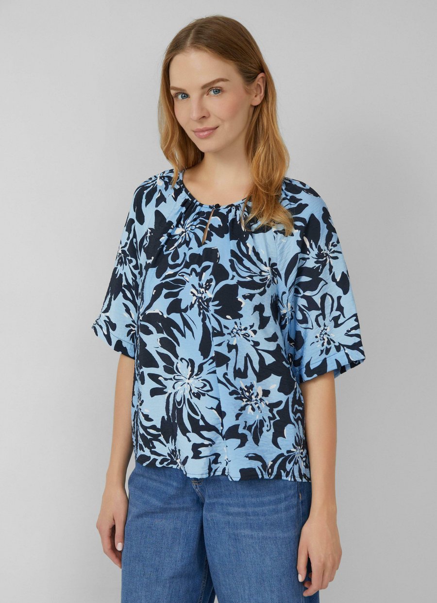 Блуза s.Oliver STRUKTURIERTE MIT RAFFUNG, Arktisblau/Light Blue
Блуза s.Oliver STRUKTURIERTE MIT RAFFUNG, Arktisblau/Light Blue