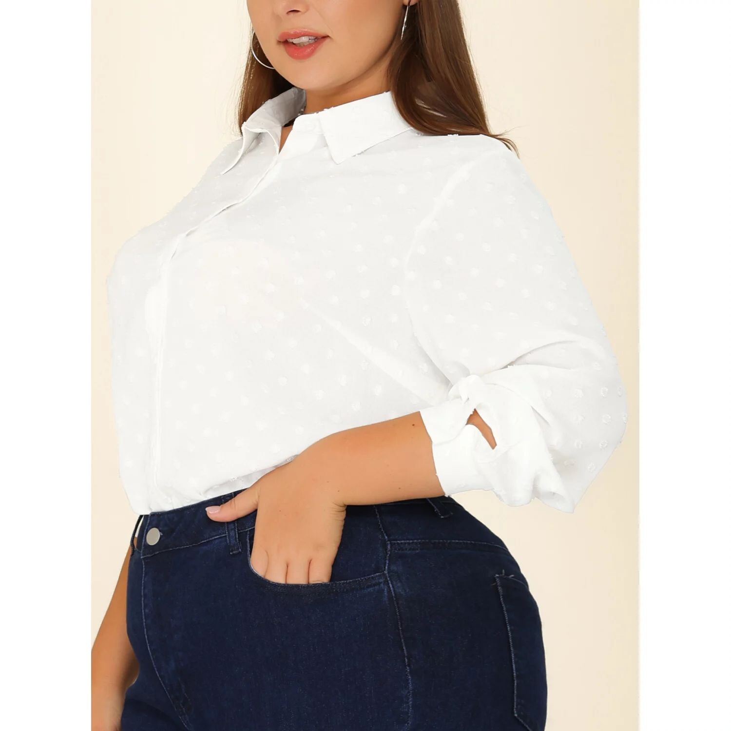 Женская рубашка больших размеров на пуговицах с длинными рукавами в швейцарский горошек Agnes Orinda, белый
Женская рубашка больших размеров на пуговицах с длинными рукавами в швейцарский горошек Agnes Orinda, белый