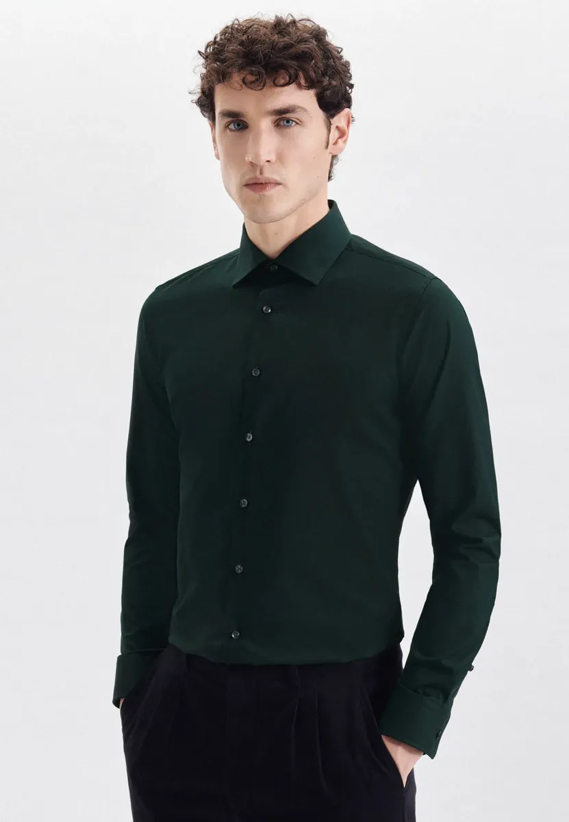 Seidensticker деловая рубашка "X-Slim", X-Slim с длинными рукавами, воротник Кент, однотонный, зеленый
Seidensticker деловая рубашка "X-Slim", X-Slim с длинными рукавами, воротник Кент, однотонный, зеленый
