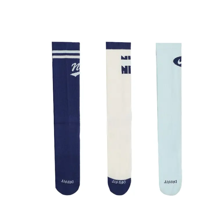 Повседневные носки Everyday Plus Crew, 3 пары Nike, синий/белый
Повседневные носки Everyday Plus Crew, 3 пары Nike, синий/белый