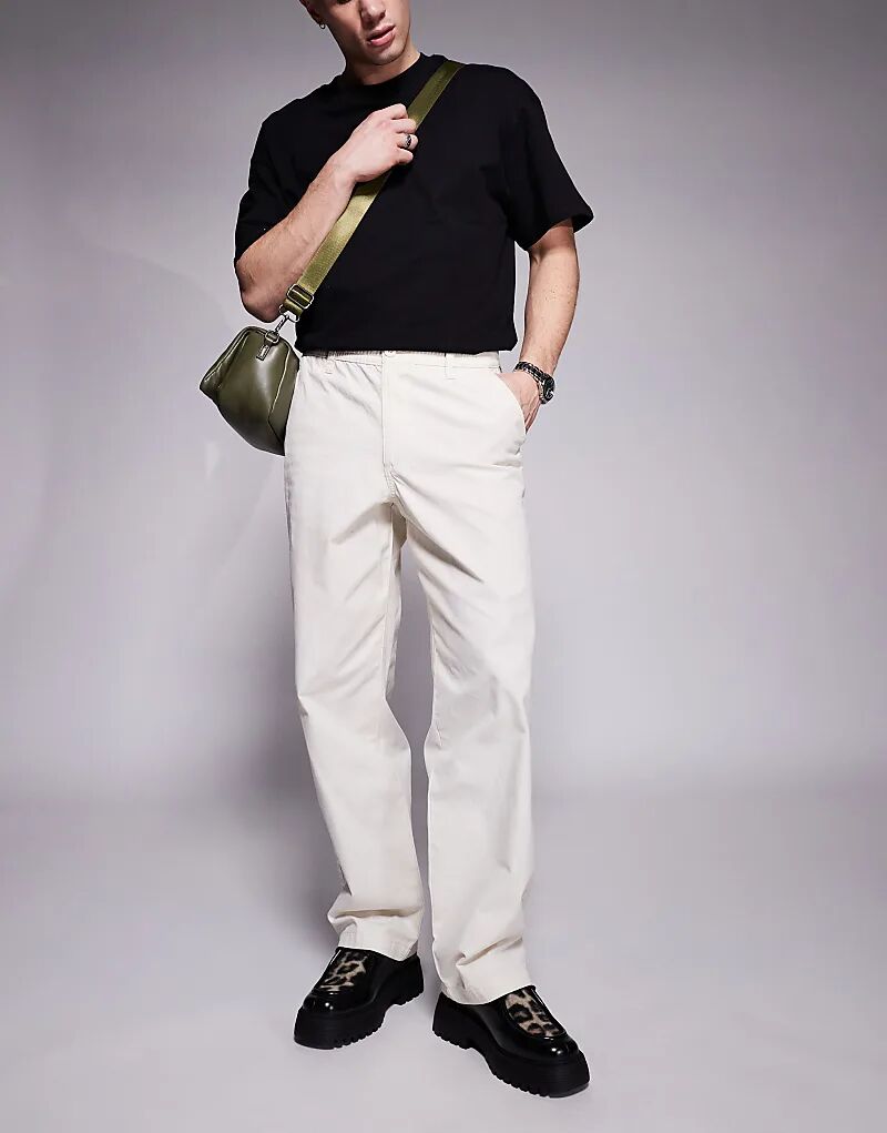 Брюки свободного покроя с нашивкой в виде рабочей одежды цвета экрю ASOS DESIGN
Брюки свободного покроя с нашивкой в виде рабочей одежды цвета экрю ASOS DESIGN