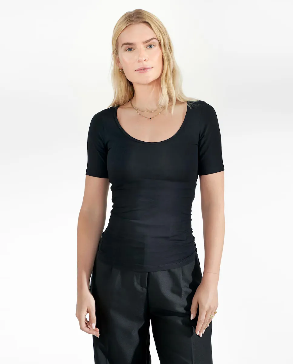 Женская приталенная футболка из органического хлопка Bread & Boxers, чёрный
Женская приталенная футболка из органического хлопка Bread & Boxers, чёрный