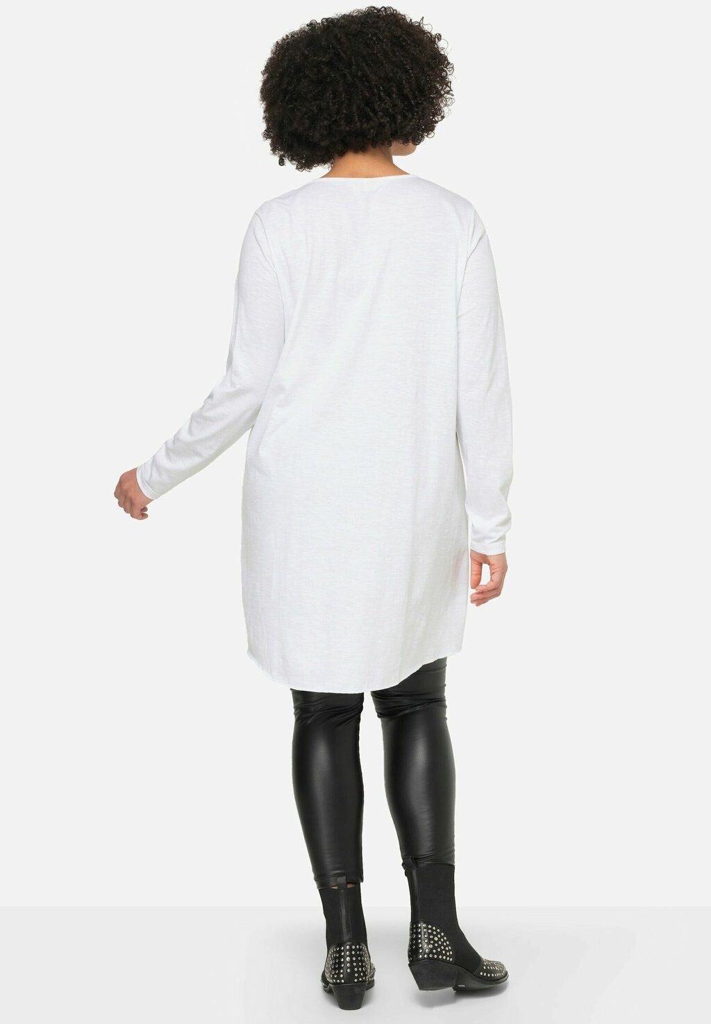 Рубашка с длинным рукавом Bequeme Passform Rundhals Angel of Style, белоснежная
Рубашка с длинным рукавом Bequeme Passform Rundhals Angel of Style, белоснежная