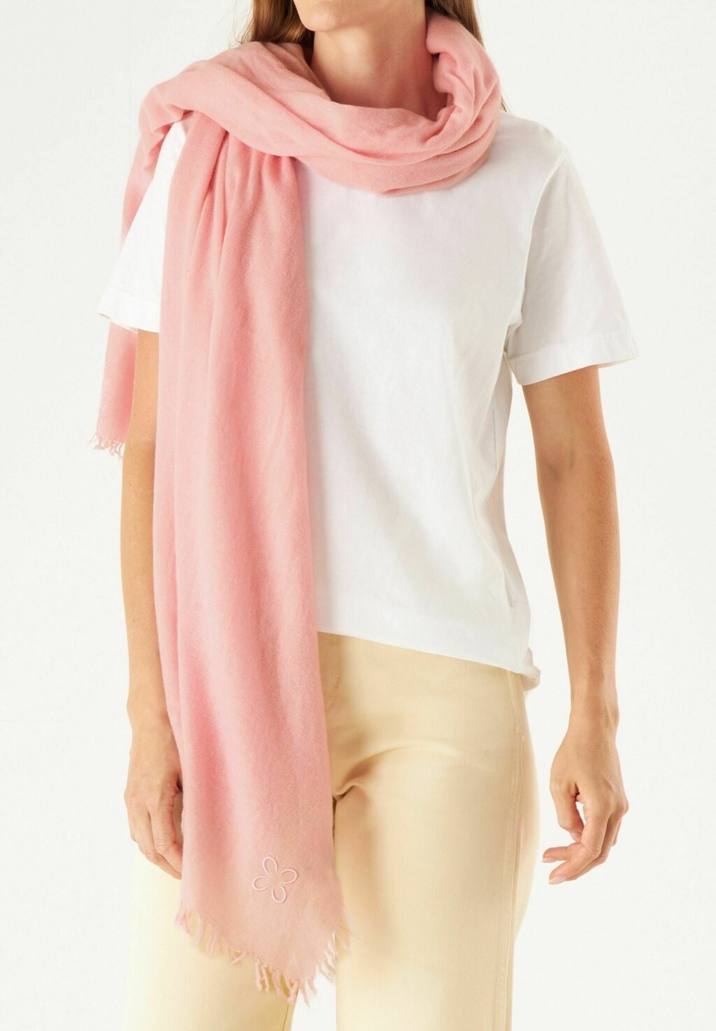 Шарф Codello, светло-розовый
Шарф Codello, светло-розовый