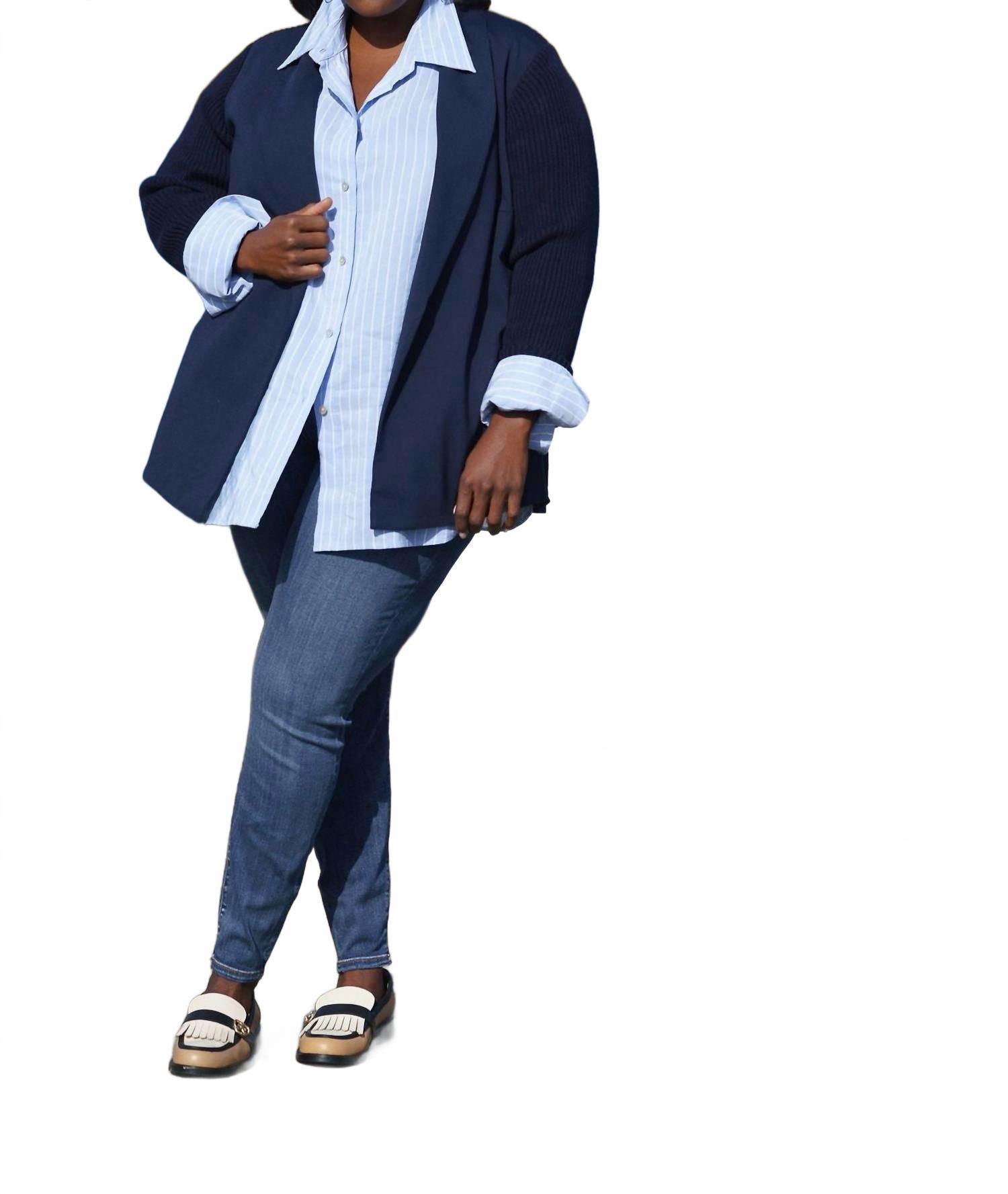 Куртка Columbia - большие размеры, цвет темно-синий Capsule 121
Куртка Columbia - большие размеры, цвет темно-синий Capsule 121