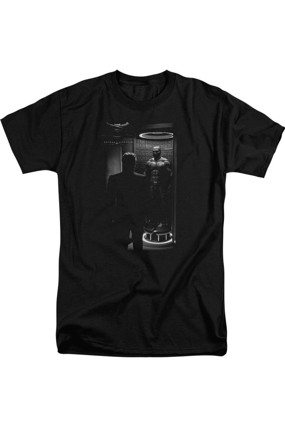 Костюм Бэтмена против Супермена с коротким рукавом для взрослых, футболка / футболка Gildan, черный
Костюм Бэтмена против Супермена с коротким рукавом для взрослых, футболка / футболка Gildan, черный