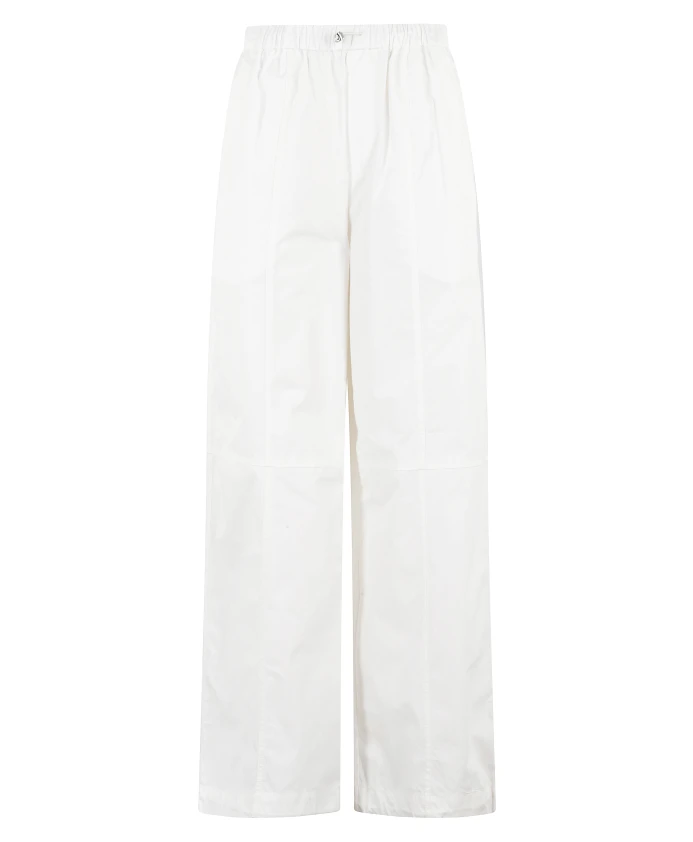 Белые брюки на шнуровке с карманами Isabelle Blanche, белый
Белые брюки на шнуровке с карманами Isabelle Blanche, белый