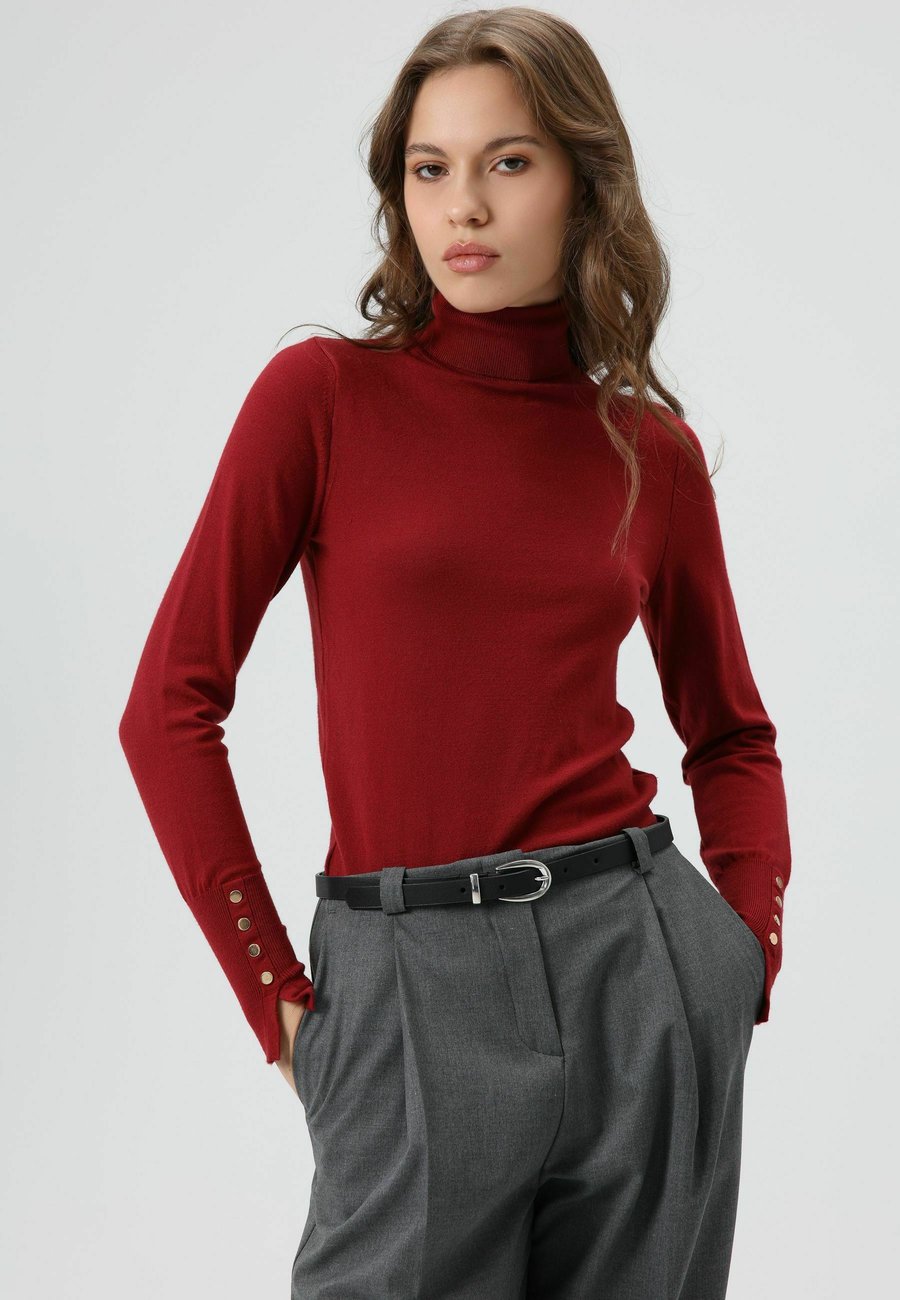 Джемпер D.MoRo TURTLENECK, Burgundy/Bordeaux
Джемпер D.MoRo TURTLENECK, Burgundy/Bordeaux