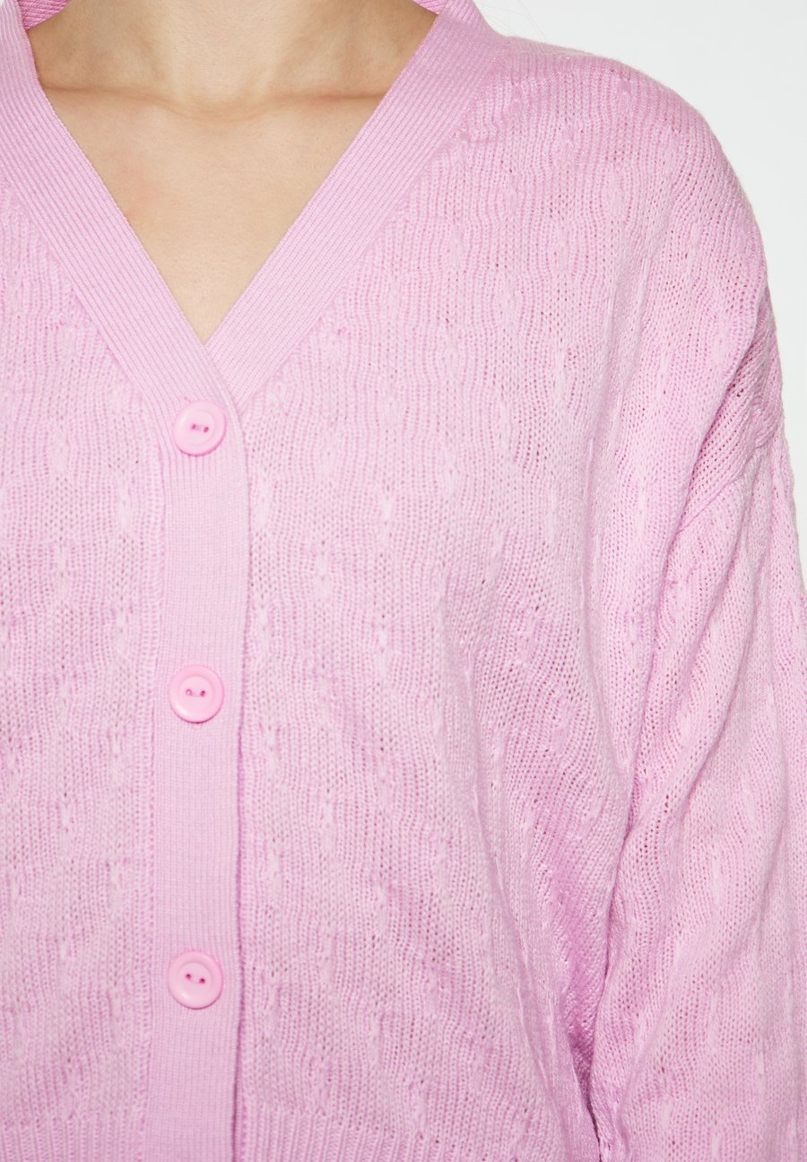 Кардиган myMo Cardigan, Pink
Кардиган myMo Cardigan, Pink