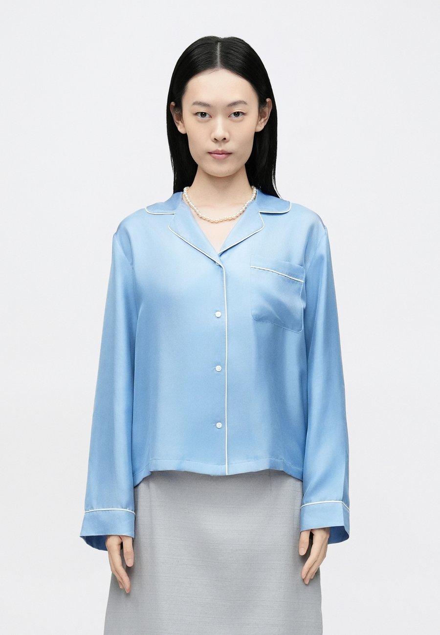 Блуза MAX&Co. LELFI SHIRT, Light Blue
Блуза MAX&Co. LELFI SHIRT, Light Blue