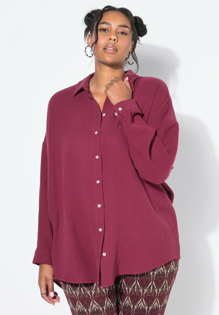 Блуза Studio Untold Button-down blouse, Claret/Berry
Блуза Studio Untold Button-down blouse, Claret/Berry