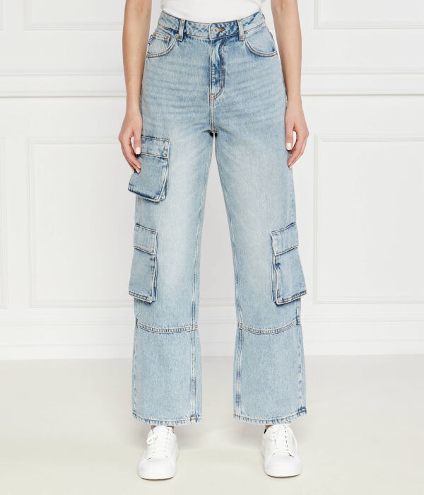 Джинсы Hugo Blue свободные с карманами, синий
Джинсы Hugo Blue свободные с карманами, синий