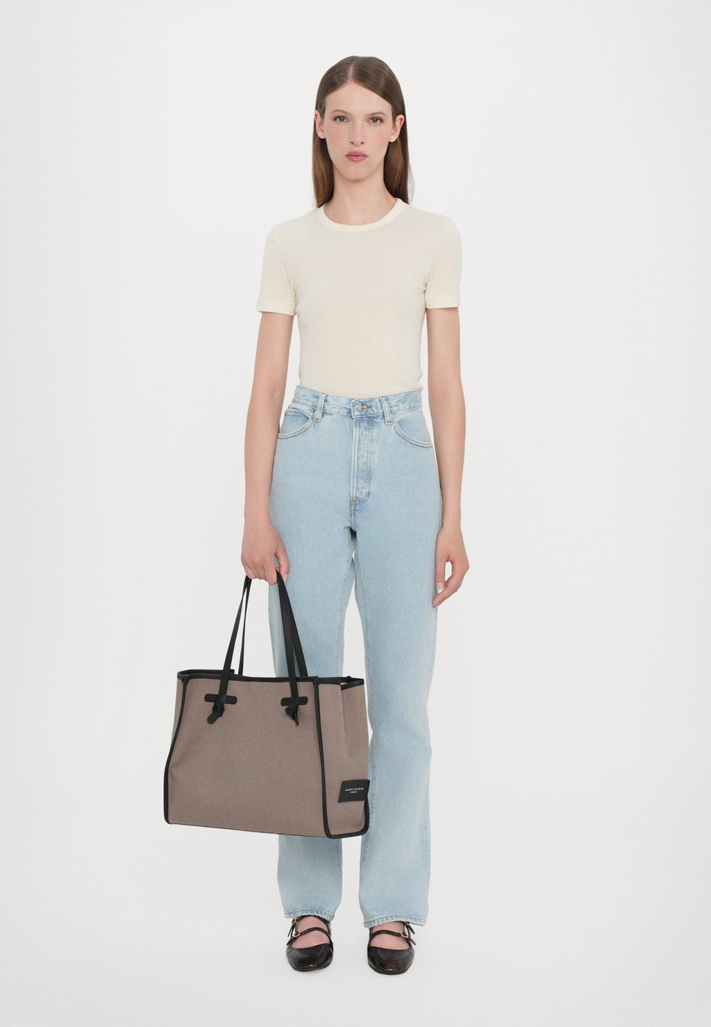 Сумка MARCELLA Gianni Chiarini, серый
Сумка MARCELLA Gianni Chiarini, серый