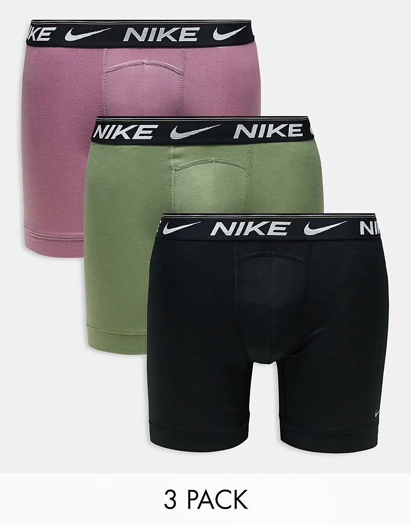 Nike – Dri-FIT Ultra Comfort – 3 пары трусов-боксеров в зеленом/черном/сливовом цвете
Nike – Dri-FIT Ultra Comfort – 3 пары трусов-боксеров в зеленом/черном/сливовом цвете