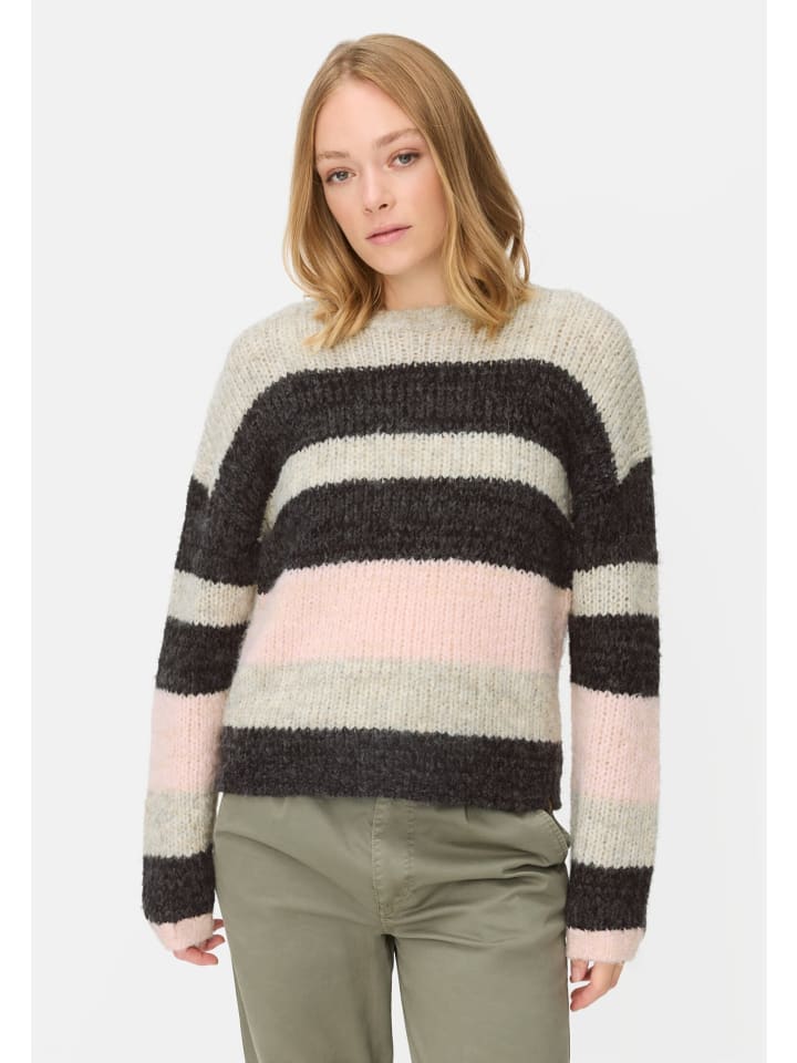 Camel Active Мягкий пуловер свободного кроя цвета икры
Camel Active Мягкий пуловер свободного кроя цвета икры