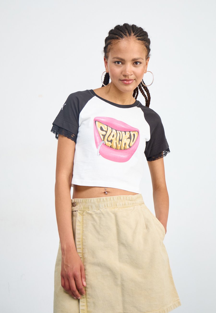 Футболка Puma ROCKY FLACKO SMILE BABY TEE, White
Футболка Puma ROCKY FLACKO SMILE BABY TEE, White