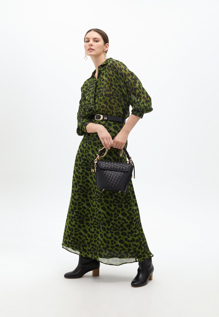Платье LOLA CASADEMUNT Maxi dress, Leopard/Dark Green
Платье LOLA CASADEMUNT Maxi dress, Leopard/Dark Green