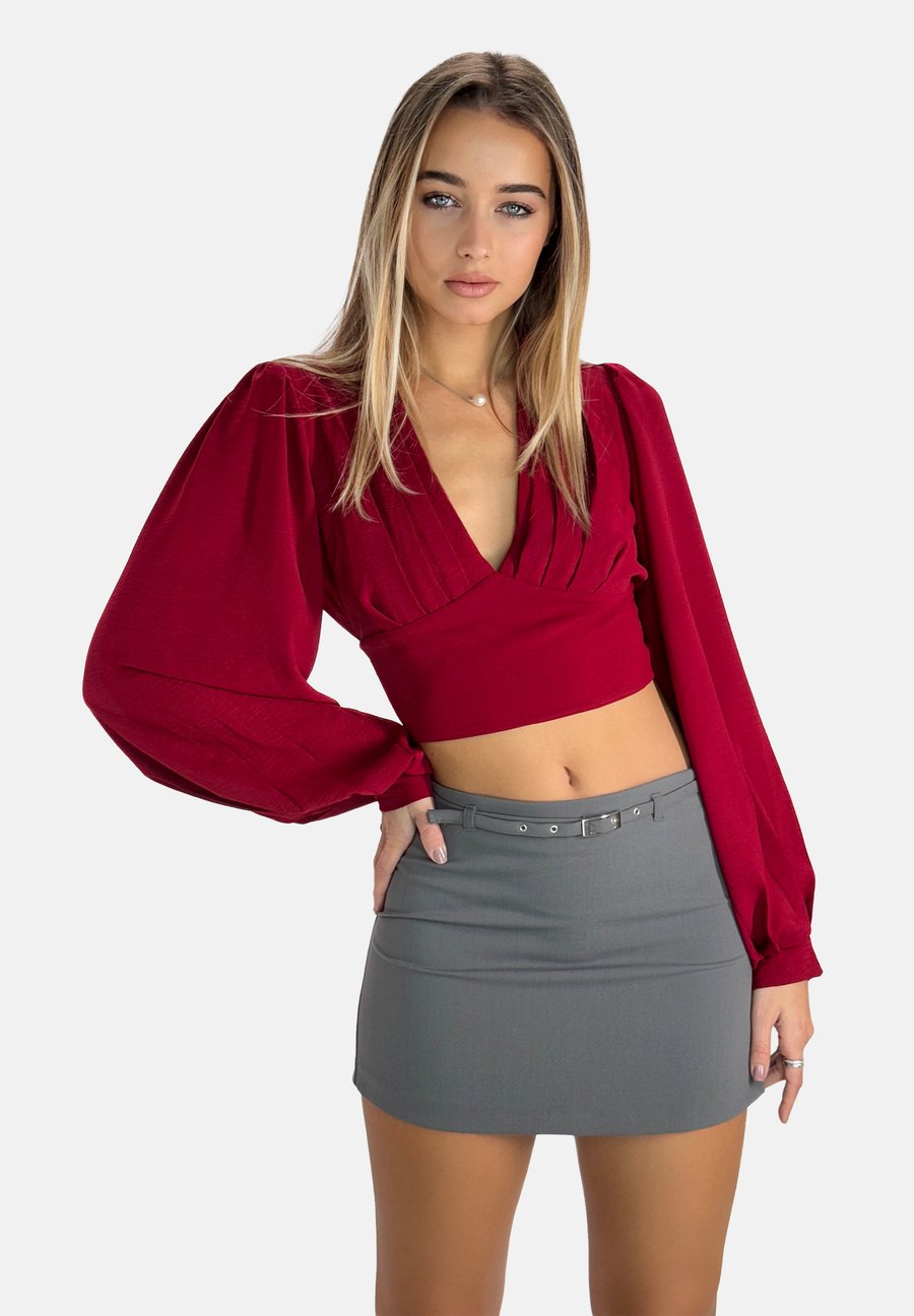 Блуза Elara Blouse, Rot/Bordeaux
Блуза Elara Blouse, Rot/Bordeaux