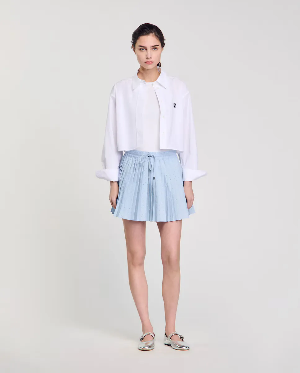 Короткая плиссированная юбка со стразами Sandro, светло-голубой 
Короткая плиссированная юбка со стразами Sandro, светло-голубой