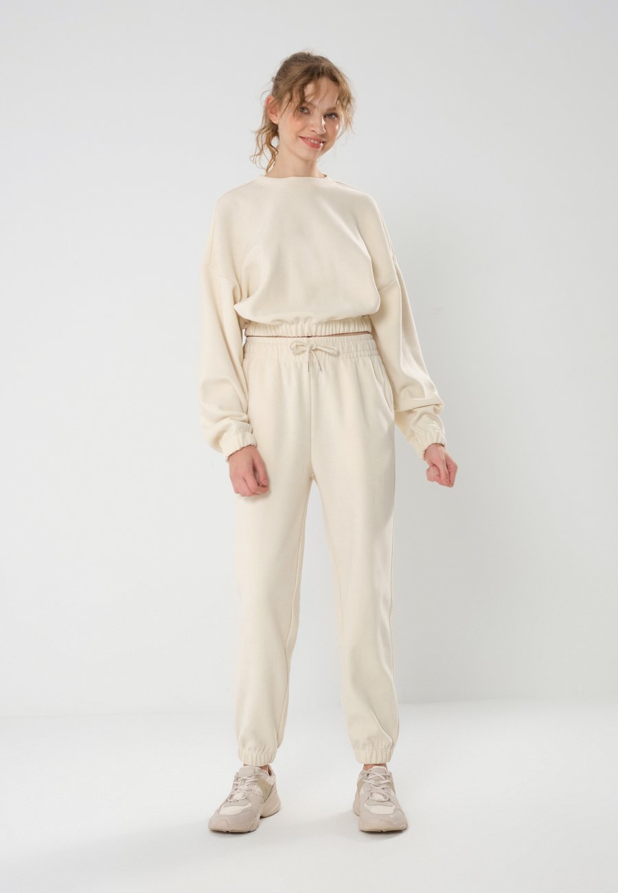 Толстовка Even&Odd SET, Off-White
Толстовка Even&Odd SET, Off-White