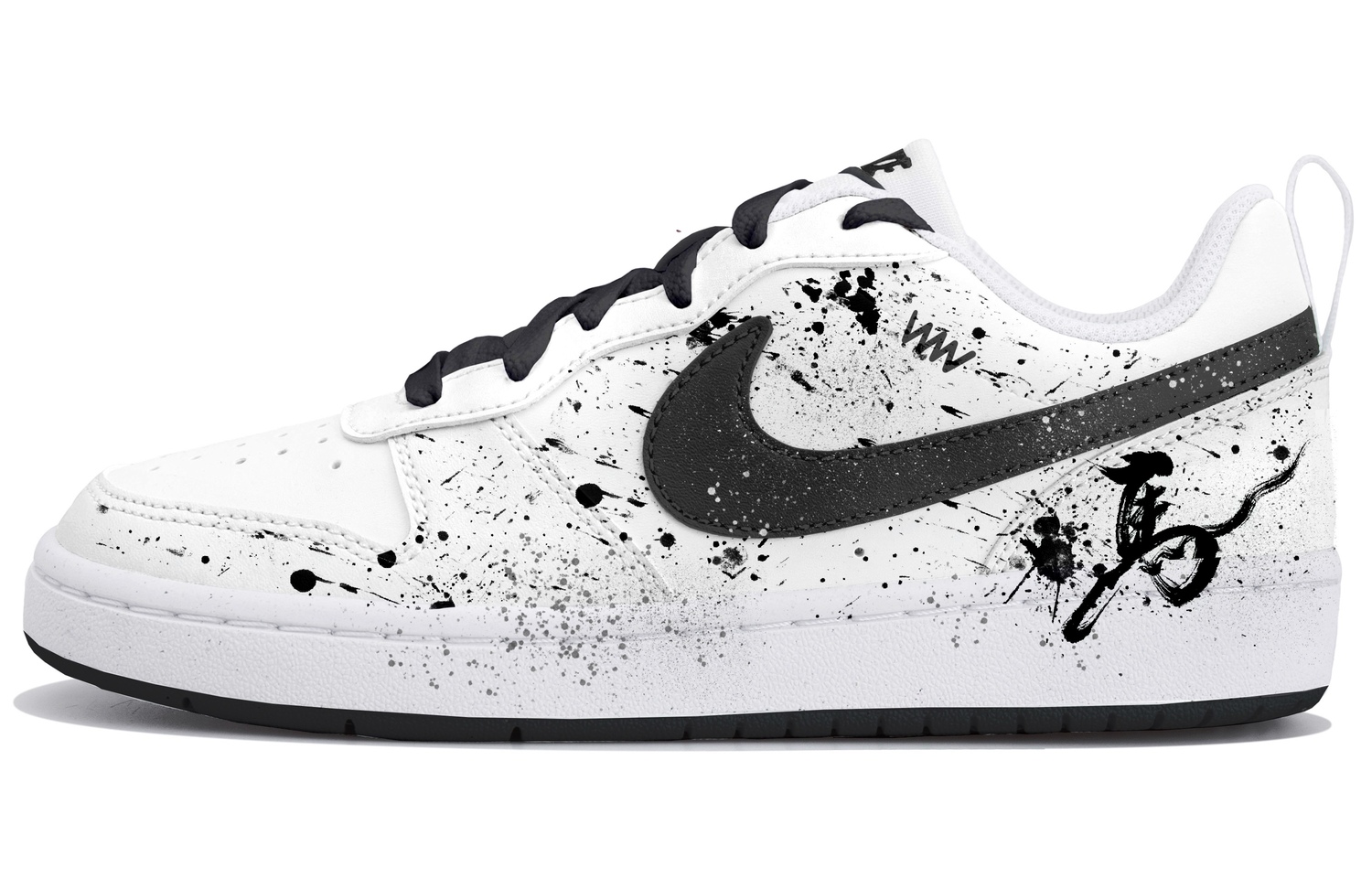 Nike Court Borough Low top Kids' Skateboarding Shoes White Black Teenagers
Nike Court Borough Low top Kids' Skateboarding Shoes White Black Teenagers
