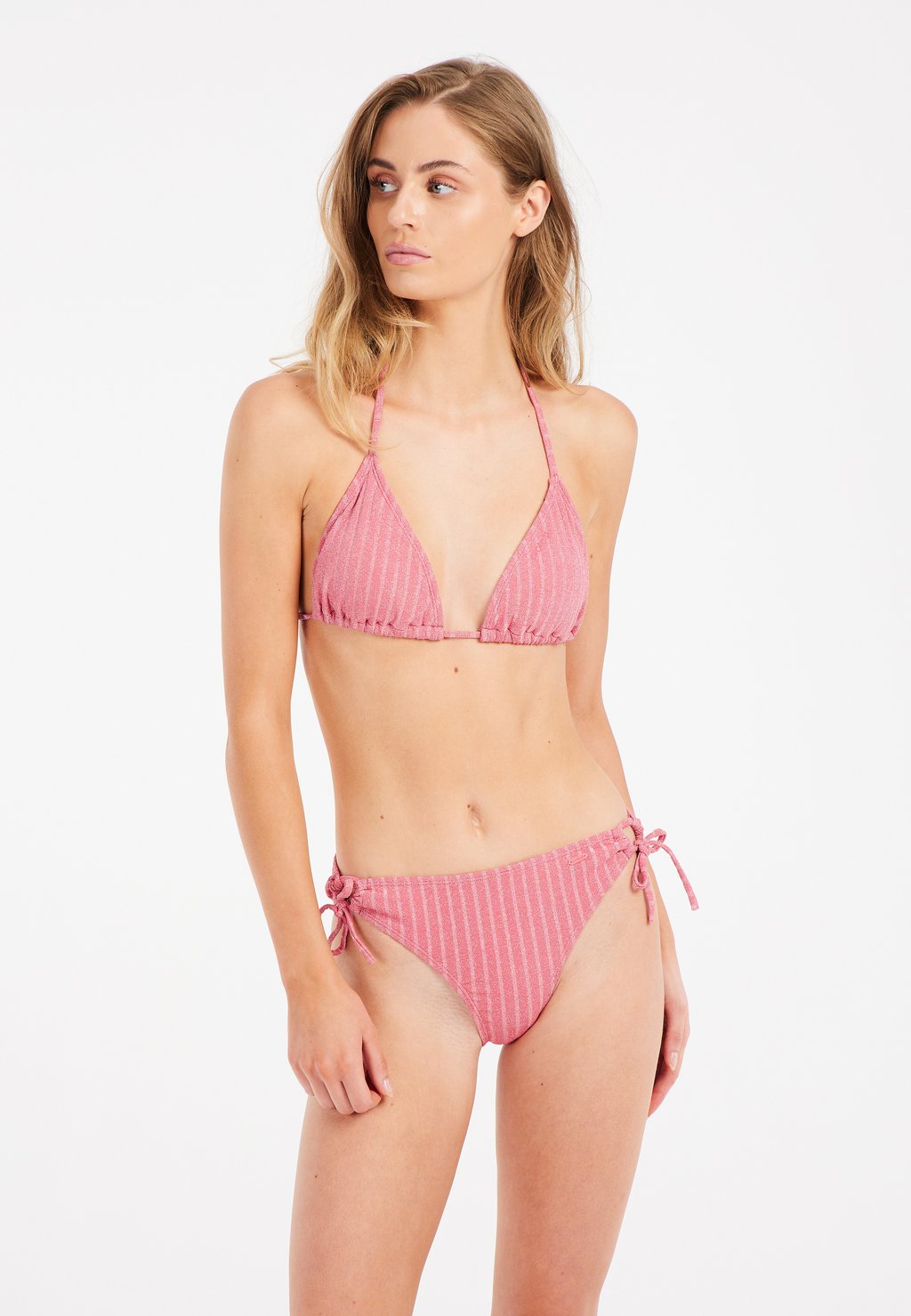 Бикини SET Protest, фуксия
Бикини SET Protest, фуксия