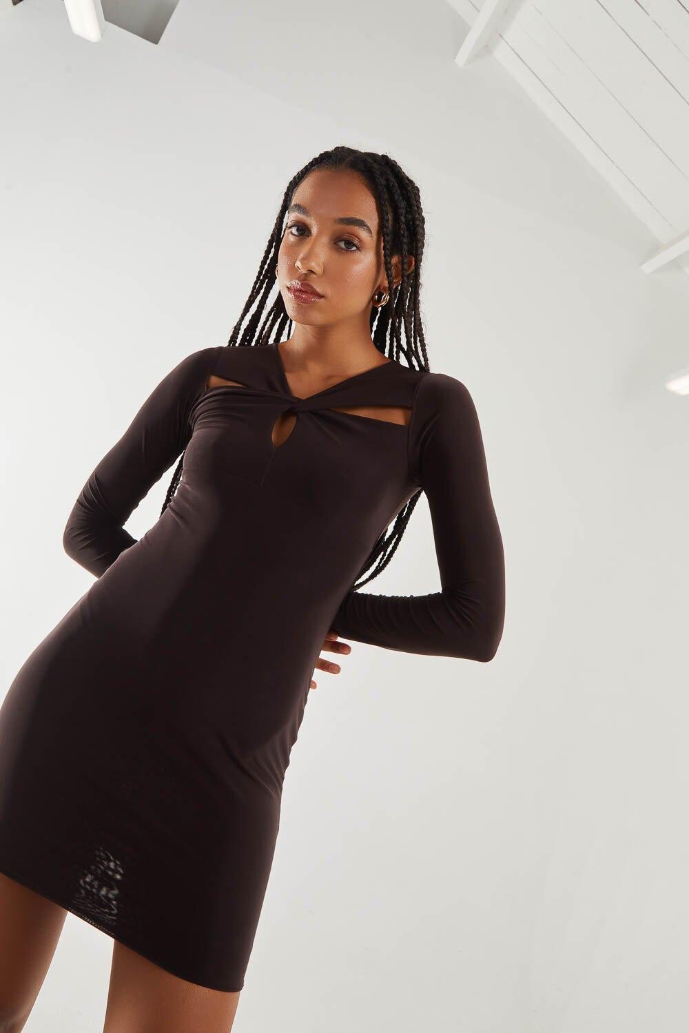 Мини-платье с вырезами и длинными рукавами Pink Vanilla, коричневый
Мини-платье с вырезами и длинными рукавами Pink Vanilla, коричневый