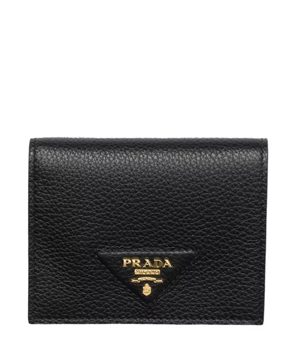 Небольшой кожаный кошелек Prada, черный
Небольшой кожаный кошелек Prada, черный