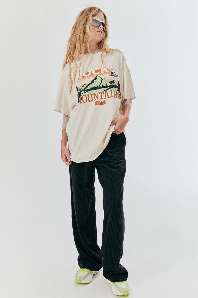 Широкие вельветовые брюки H&M, черный
Широкие вельветовые брюки H&M, черный