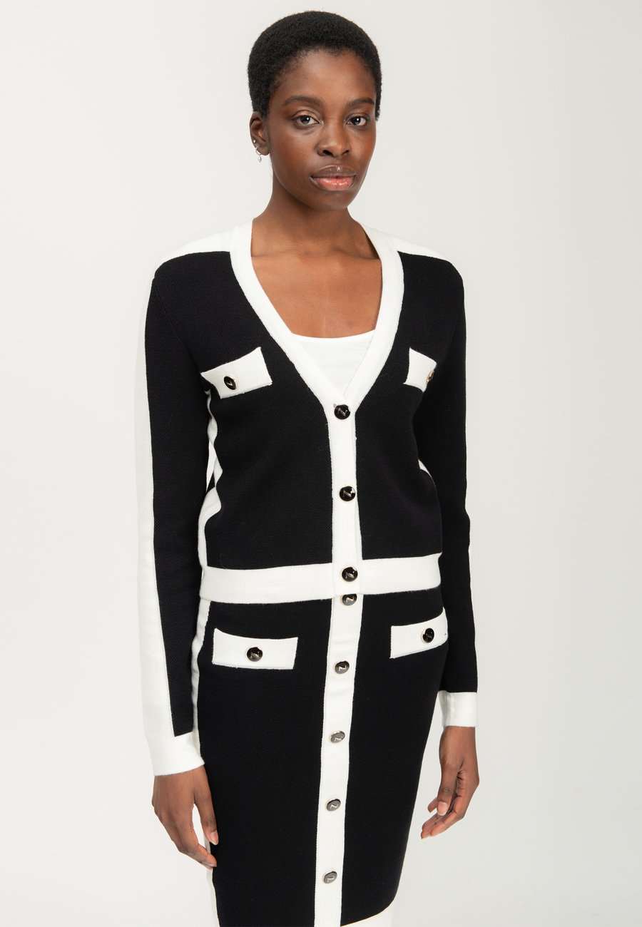 Кардиган INFLUENCER BLOCKING , Black
Кардиган INFLUENCER BLOCKING , Black