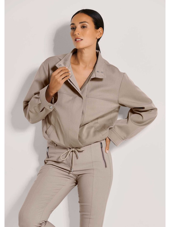 MADELEINE Короткая куртка со стойкой, цвет капучино
MADELEINE Короткая куртка со стойкой, цвет капучино