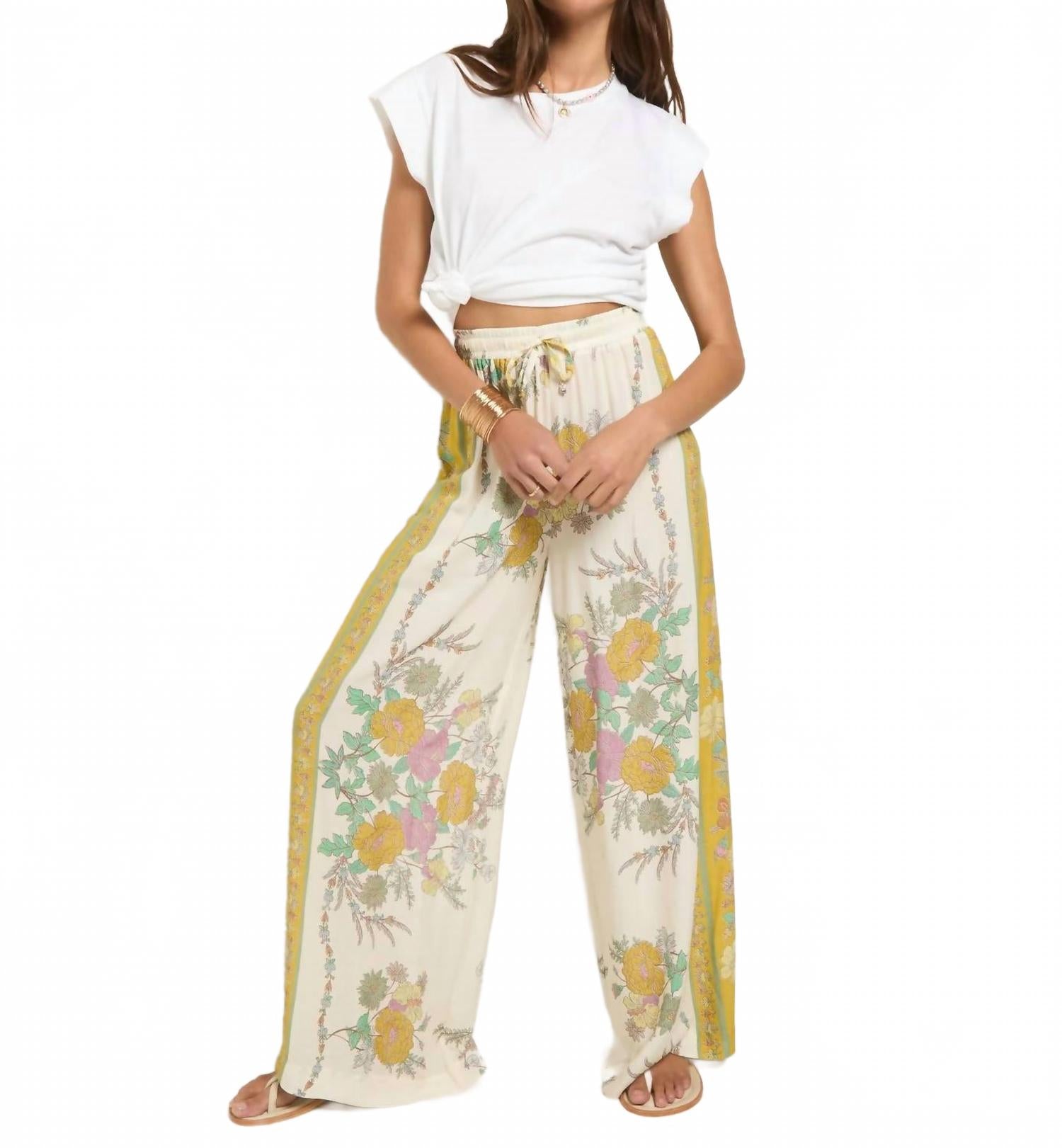 Кремовые брюки Зума с цветочным принтом Seventy Eight and Sunny 
Кремовые брюки Зума с цветочным принтом Seventy Eight and Sunny