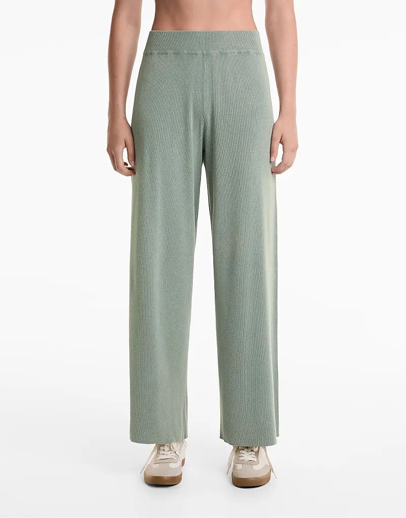 Брюки прямого кроя OYSHO Washed трикотажные сине-зеленого цвета
Брюки прямого кроя OYSHO Washed трикотажные сине-зеленого цвета