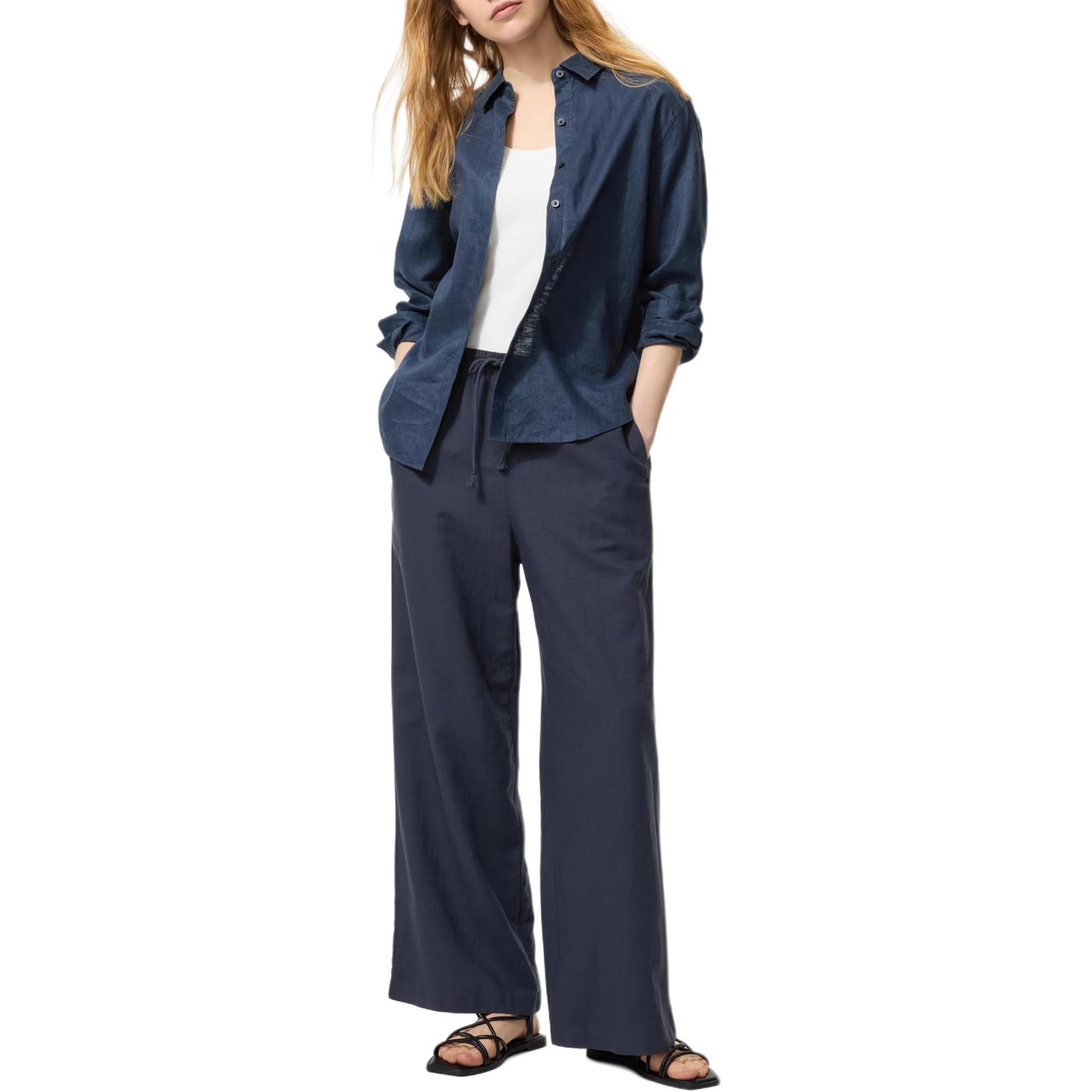 UNIQLO Женские повседневные брюки морского синего цвета
UNIQLO Женские повседневные брюки морского синего цвета