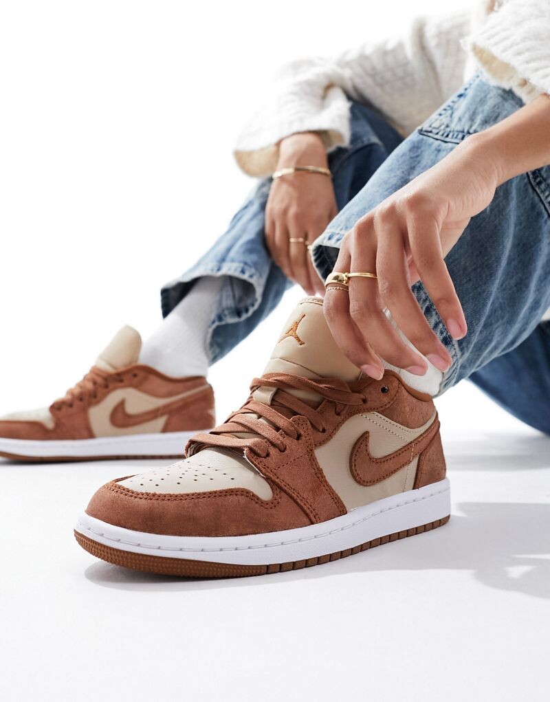 Коричневые низкие кроссовки Air Jordan 1, Коричневый, Коричневые низкие кроссовки Air Jordan 1
Коричневые низкие кроссовки Air Jordan 1, Коричневый, Коричневые низкие кроссовки Air Jordan 1