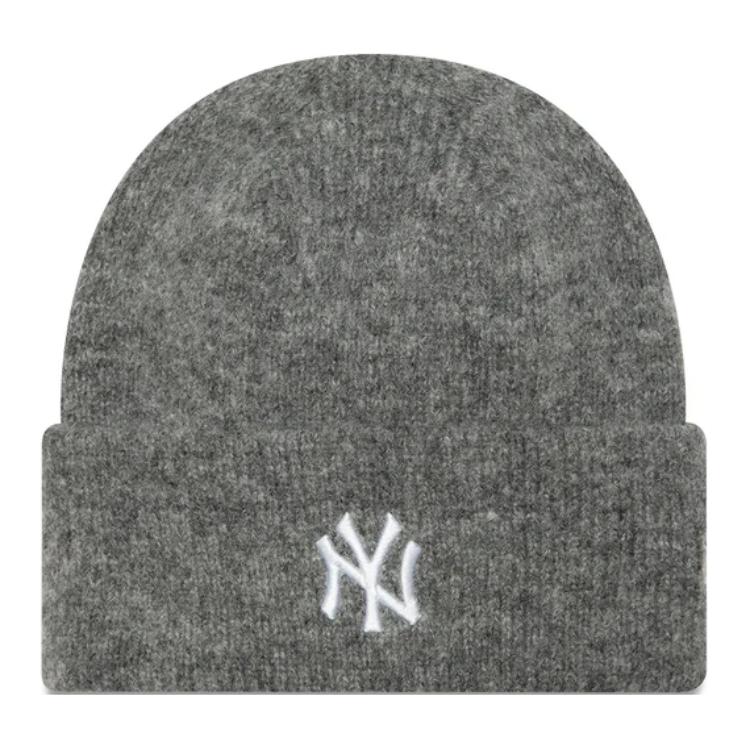 Женская шапка-бини из переработанного полиэстера gray New Era
Женская шапка-бини из переработанного полиэстера gray New Era