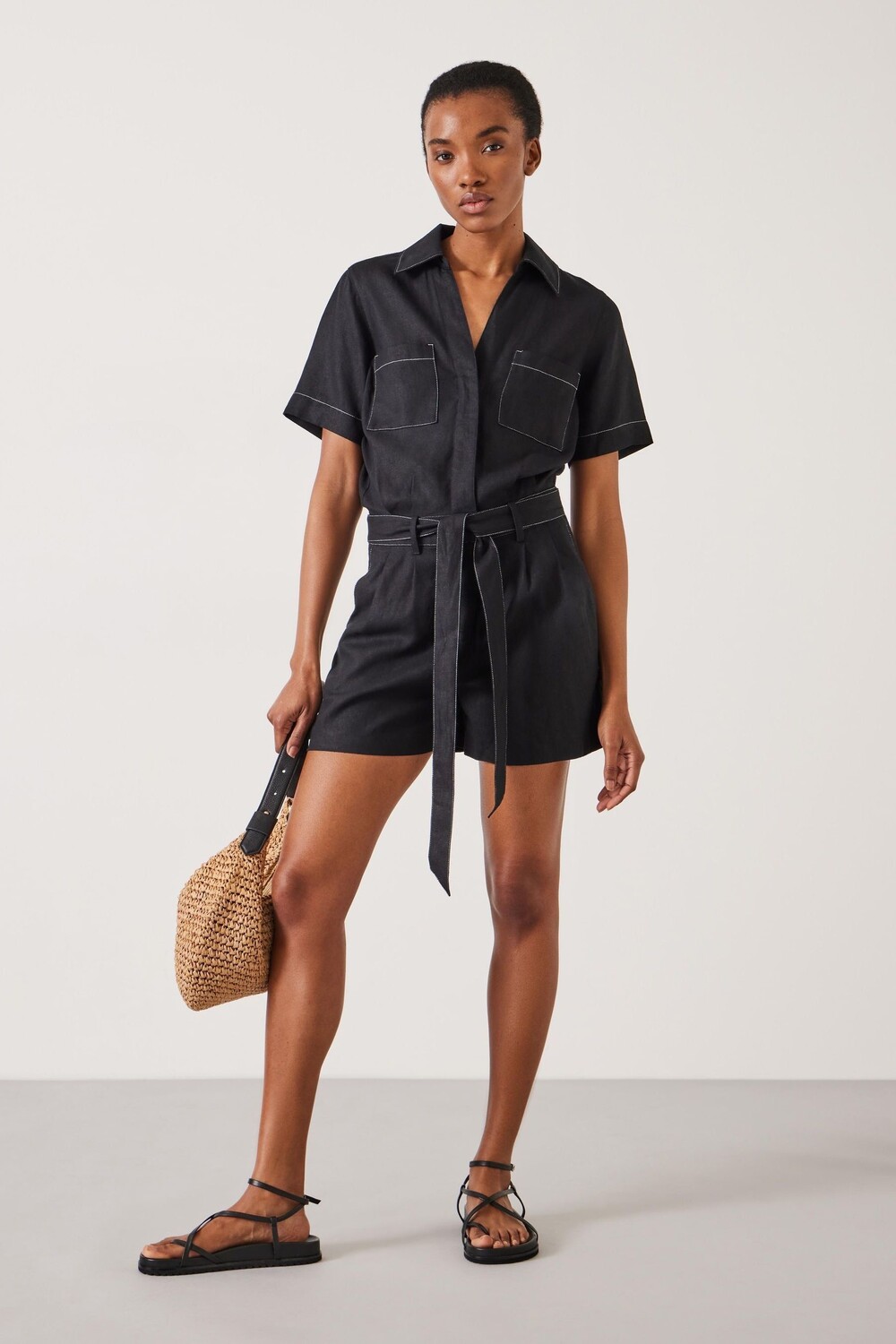 Комбинезон Fran с контрастной строчкой Hush, черный
Комбинезон Fran с контрастной строчкой Hush, черный