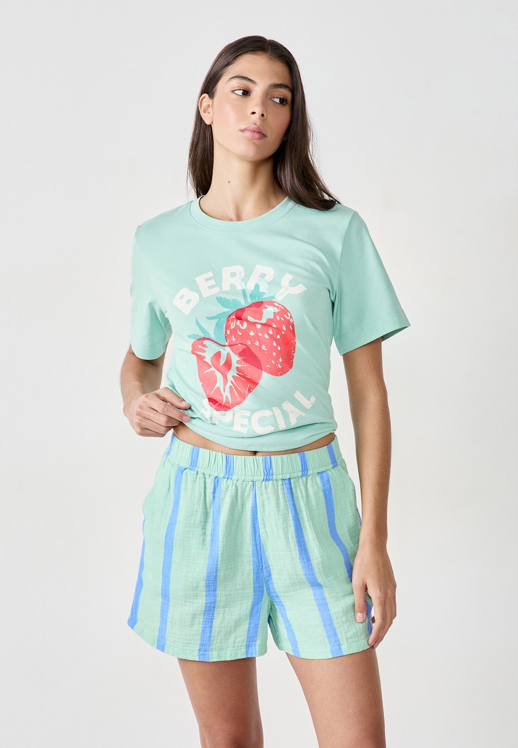 Пижамные штаны CARIO Etam, светло-зеленый
Пижамные штаны CARIO Etam, светло-зеленый