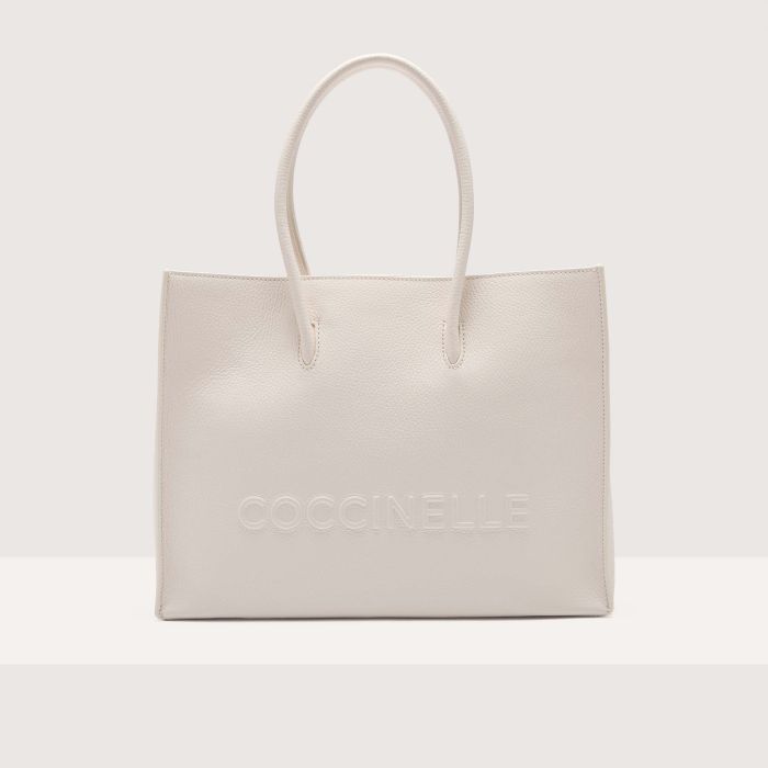 Сумка top-handle Coccinelle Myrtha Maxi Logo Medium, цвет Blanco, Белый, Сумка top-handle Coccinelle Myrtha Maxi Logo Medium, цвет Blanco
Сумка top-handle Coccinelle Myrtha Maxi Logo Medium, цвет Blanco, Белый, Сумка top-handle Coccinelle Myrtha Maxi Logo Medium, цвет Blanco