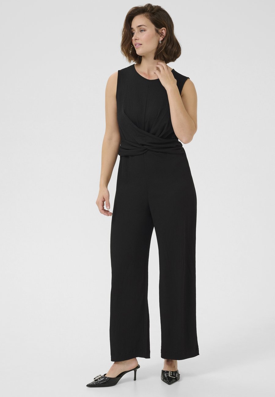 Комбинезон Kaffe KATRINE, Black Deep/Mottled Black
Комбинезон Kaffe KATRINE, Black Deep/Mottled Black