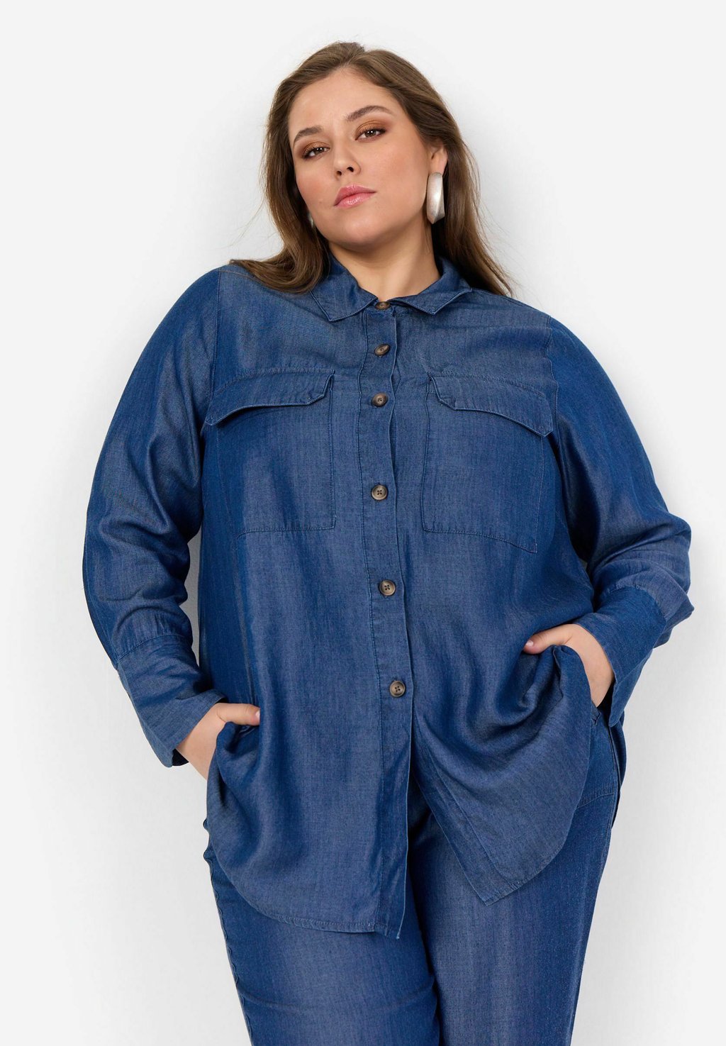 Блузка на пуговицах FLORA Wasabi Concept, синий
Блузка на пуговицах FLORA Wasabi Concept, синий