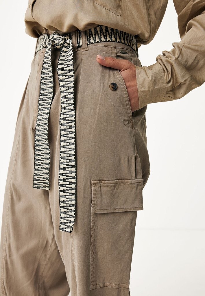 Брюки карго Mexx, бежевый
Брюки карго Mexx, бежевый