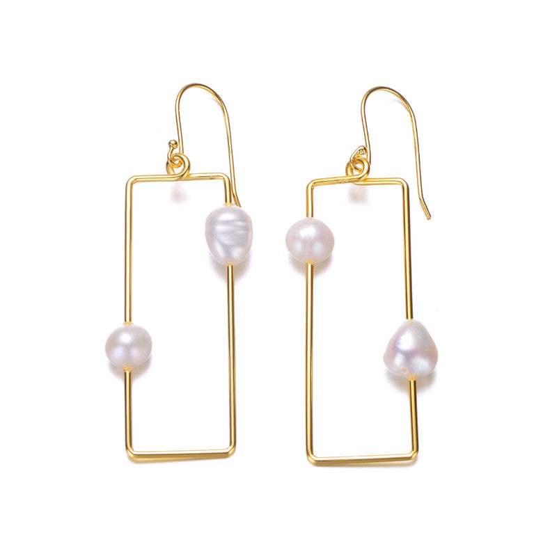Геометрические серьги-капли из стерлингового серебра 14 карат с покрытием из золота и натурального пресноводного жемчуга Genevive, золотой
Геометрические серьги-капли из стерлингового серебра 14 карат с покрытием из золота и натурального пресноводного жемчуга Genevive, золотой